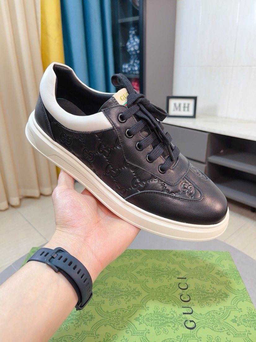 Gucci Men's Embossed Low-Top Sneakers